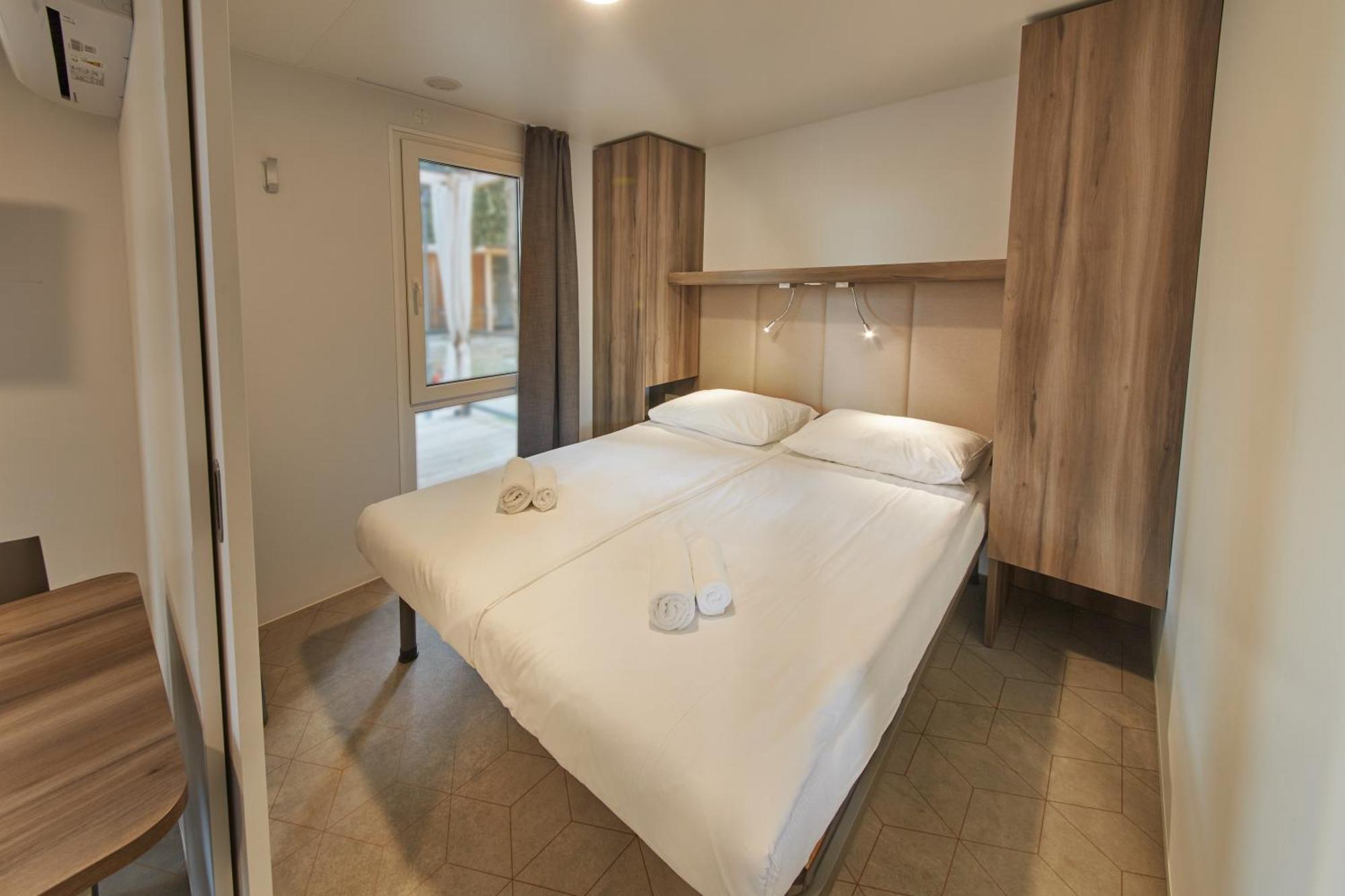 Premium Mobile Homes - & Adria *